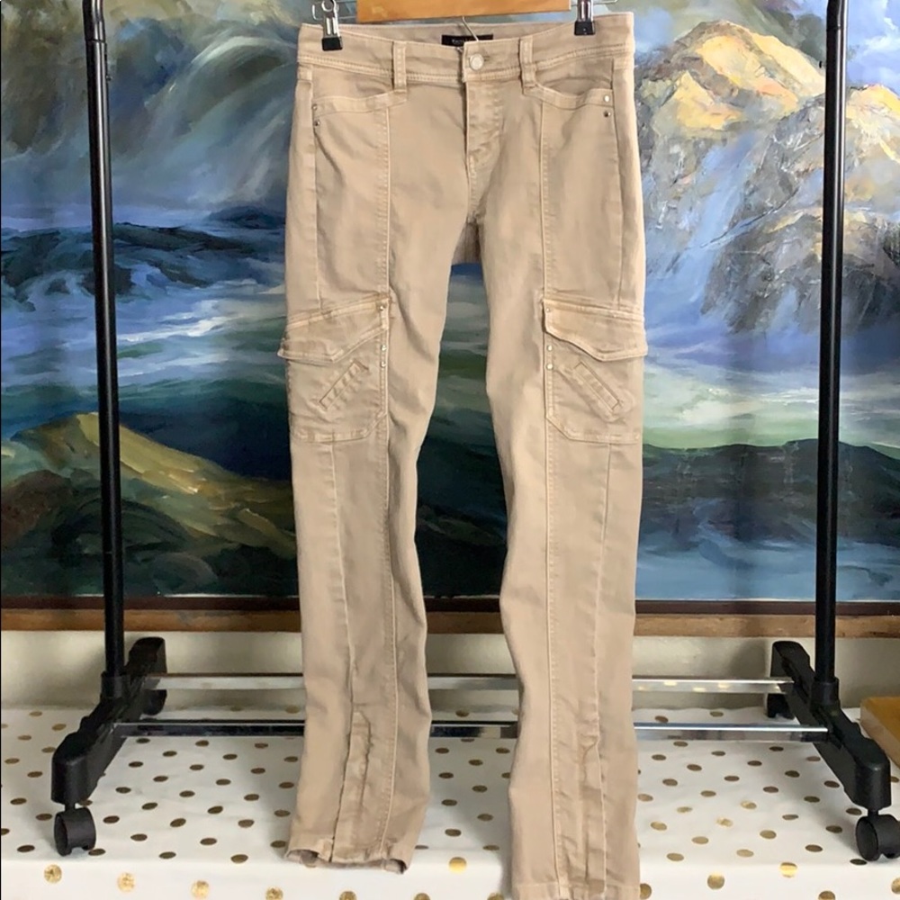 White House black market cargo skinny bland 00r
